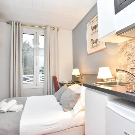 Cmg Hôtel Du Parc Montsouris *